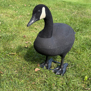 Bigfoot™ USA Original Standard Black & White Decoys 4 Pk.
